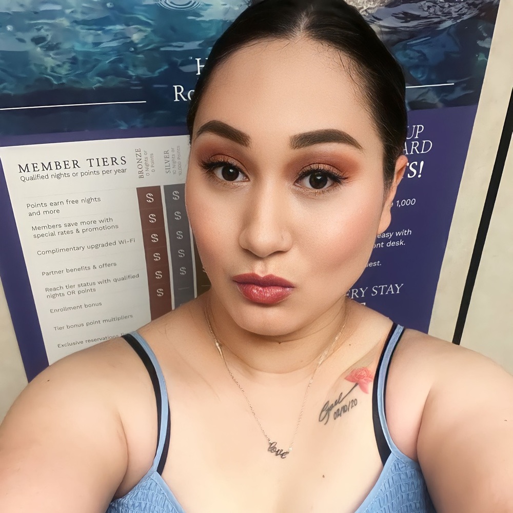 Meet your Posher, Sandra